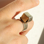 Bague O – pyrite brute en argent 950 ou vermeil.