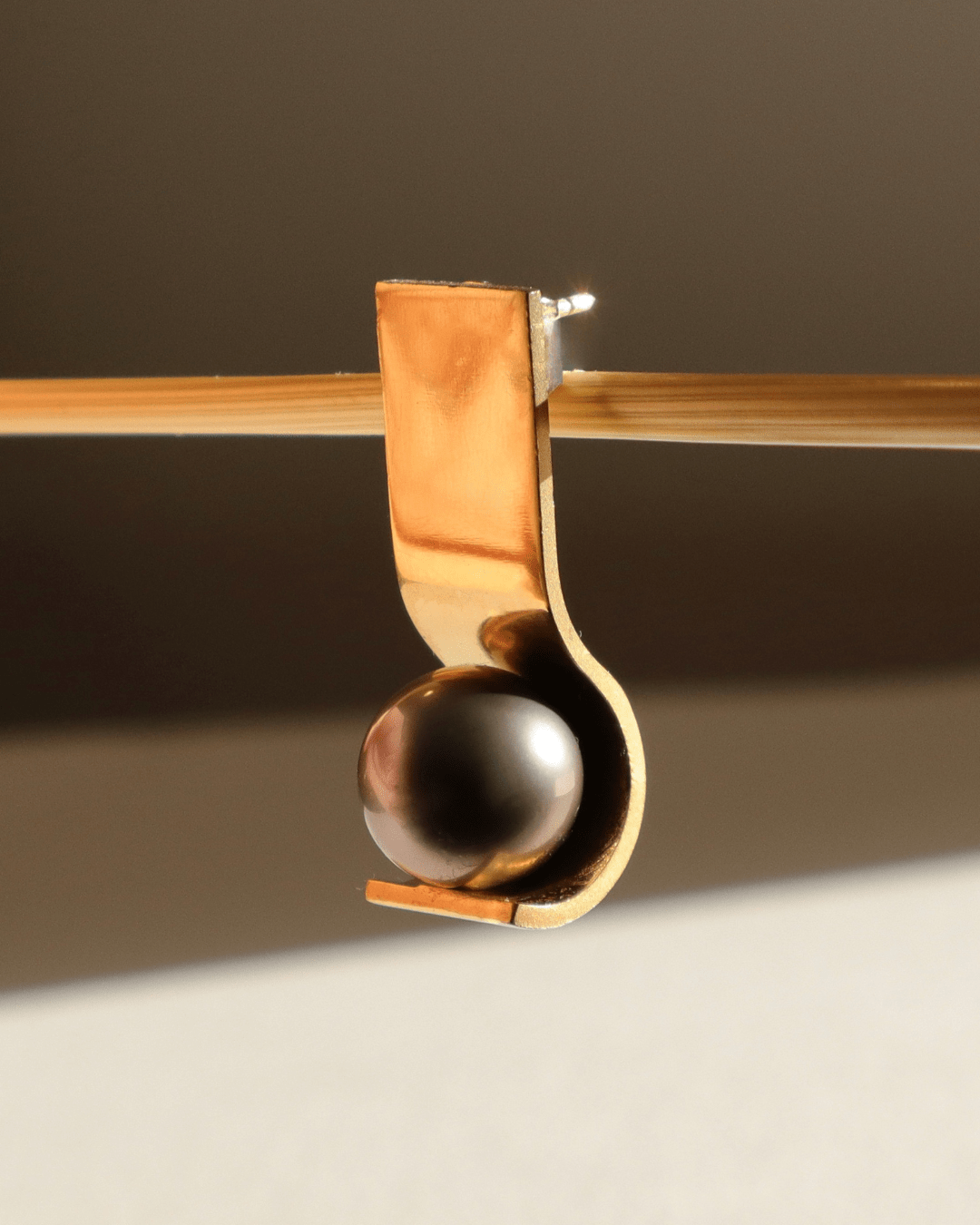 Boucles d’oreilles OO — perles 10 mm (Tahiti ou Akoya).